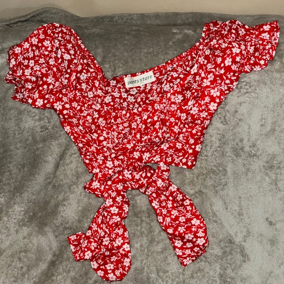 Top with wrap ties, by The Pants Store. size-small - Picture 2 of 10